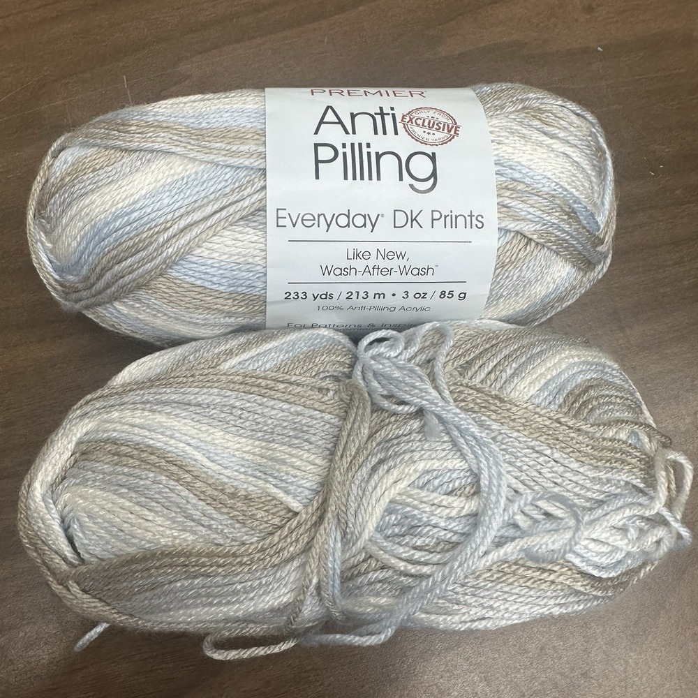 Premier Yarns Anti Pilling - Lullaby - 3 Ounce -233 Yards -‎ 2 Skeins (one New)
